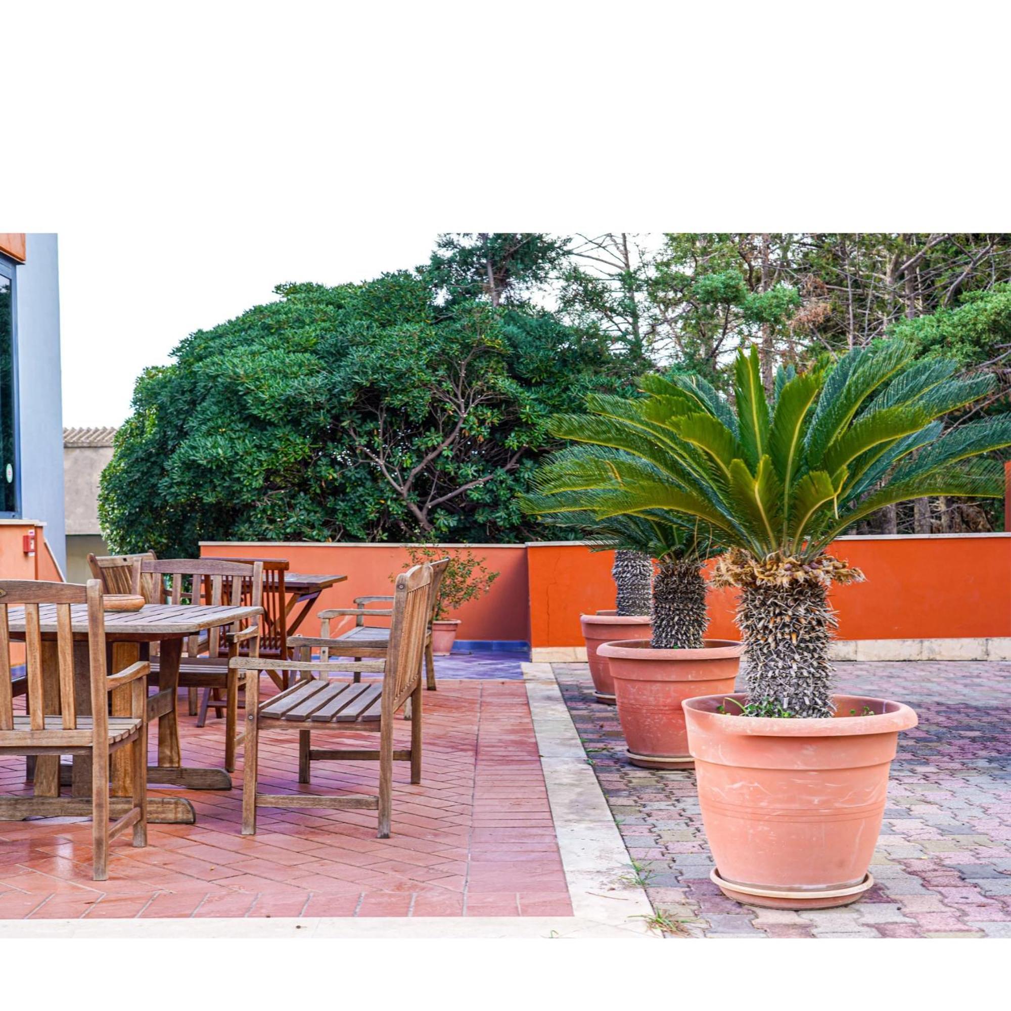 Motel - Hotel Nautico Pozzallo Ngoại thất bức ảnh